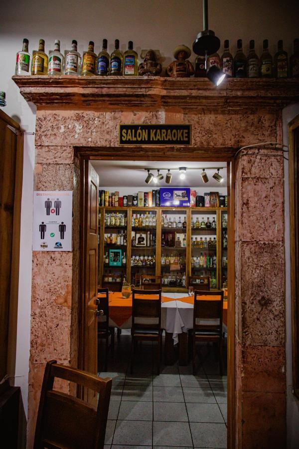 Hotel Boutique El Viejo Mundo Идальго-дель-Парраль Экстерьер фото