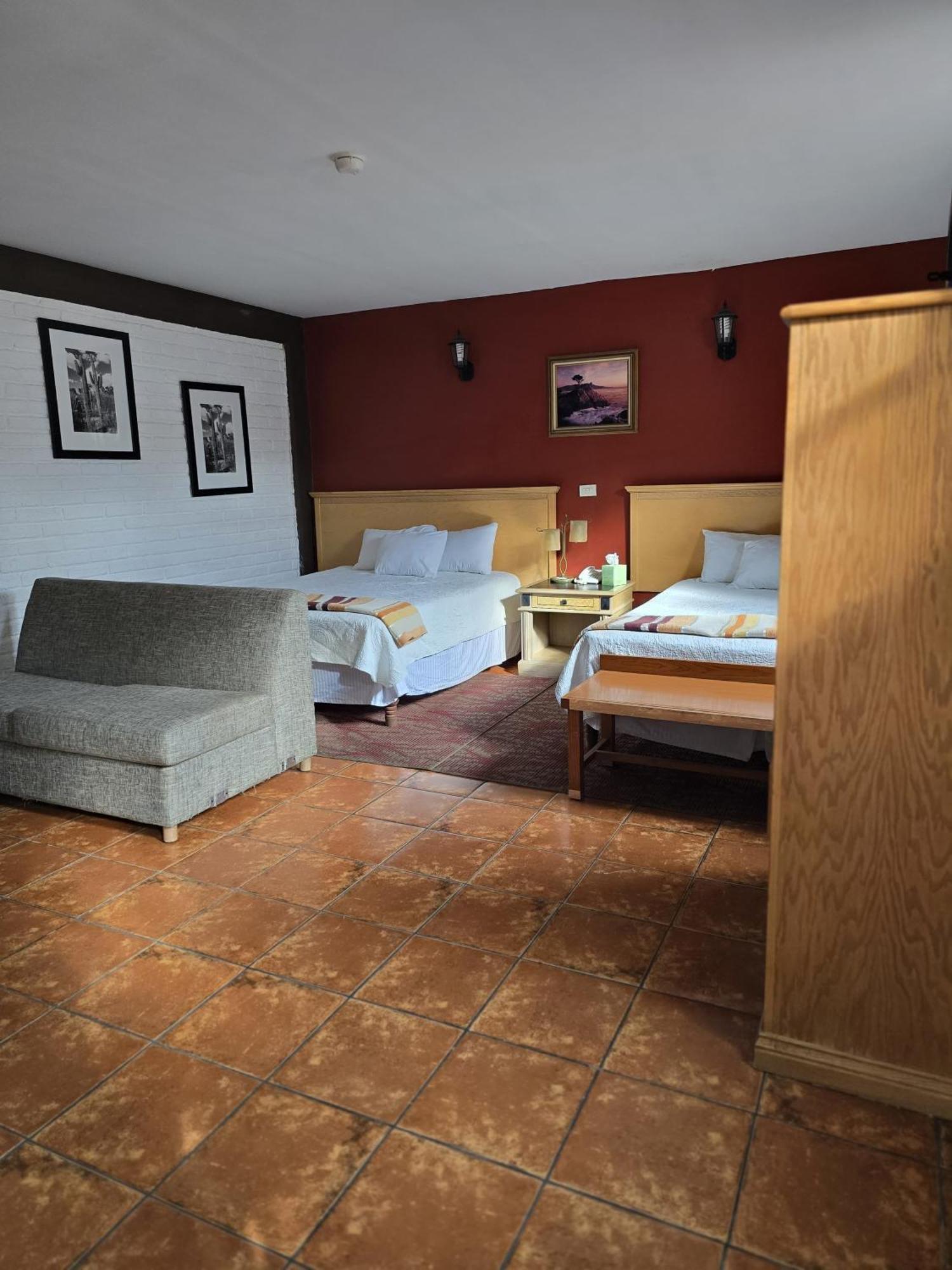 Hotel Boutique El Viejo Mundo Идальго-дель-Парраль Экстерьер фото