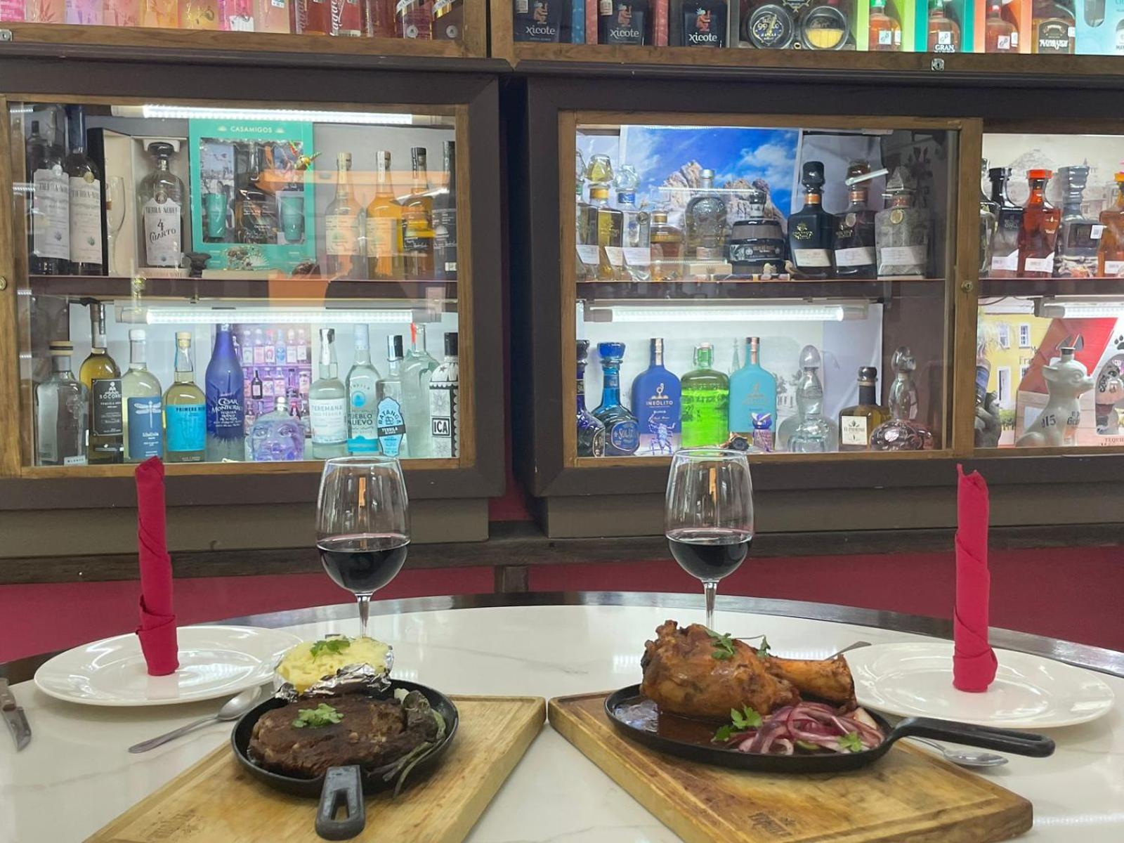 Hotel Boutique El Viejo Mundo Идальго-дель-Парраль Экстерьер фото