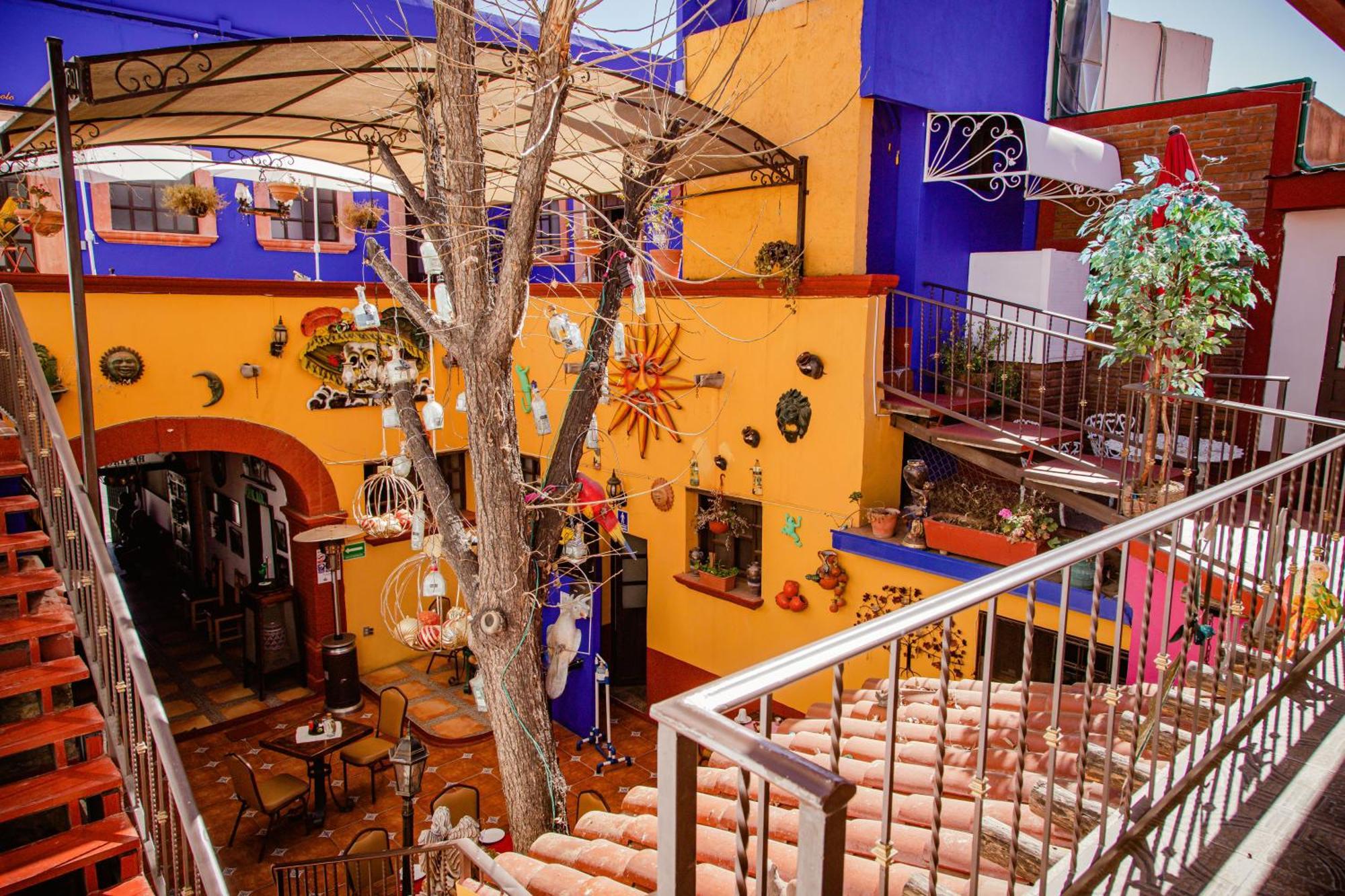 Hotel Boutique El Viejo Mundo Идальго-дель-Парраль Экстерьер фото